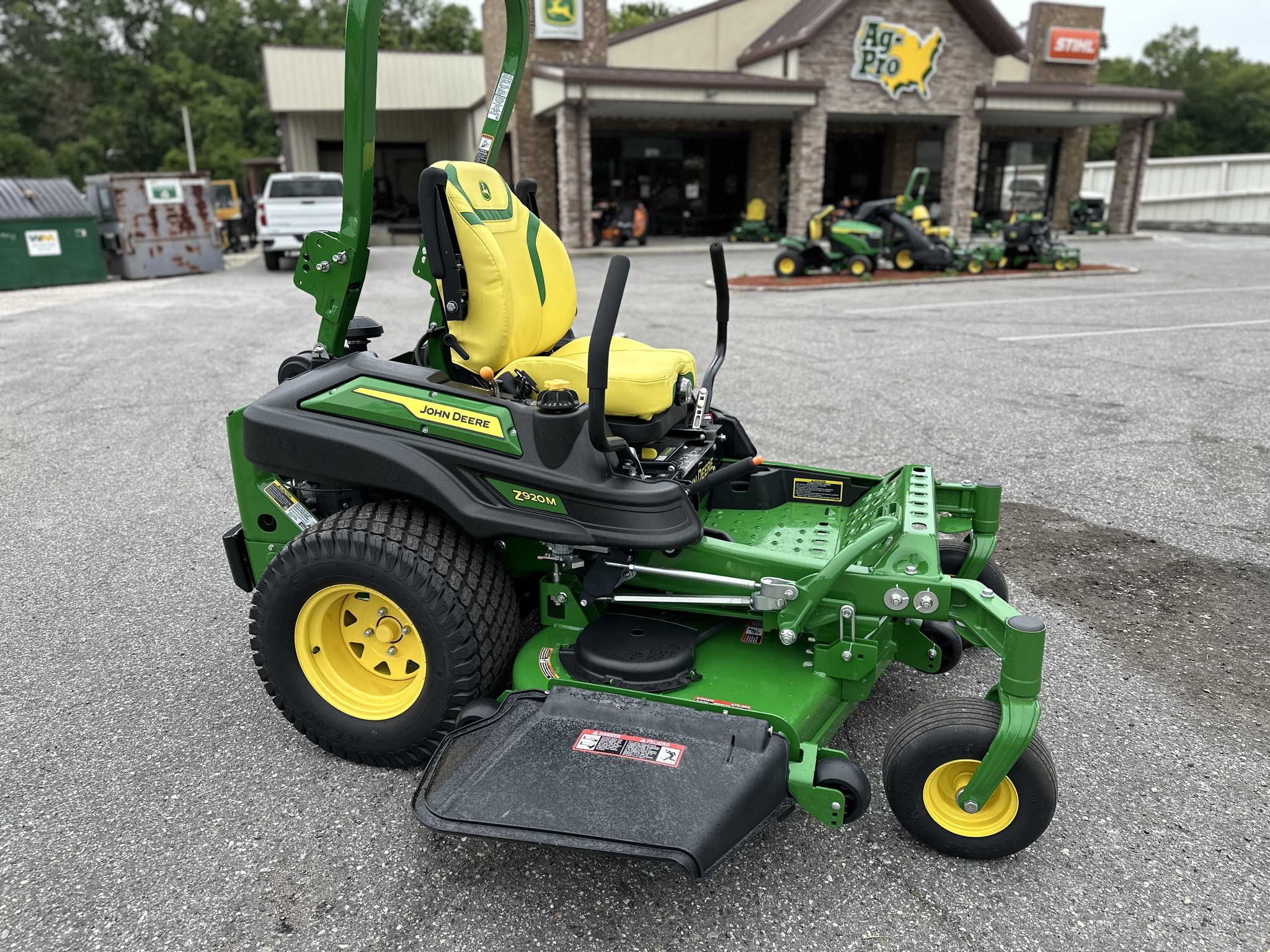 2024 John Deere Z920M 60 Image 1
