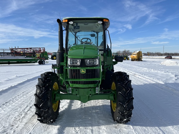 2024 John Deere 5090E - Photo2