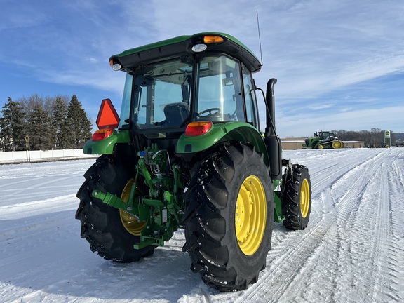 2024 John Deere 5090E - Photo5