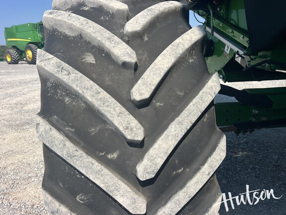 Photo of 2024 John Deere S780