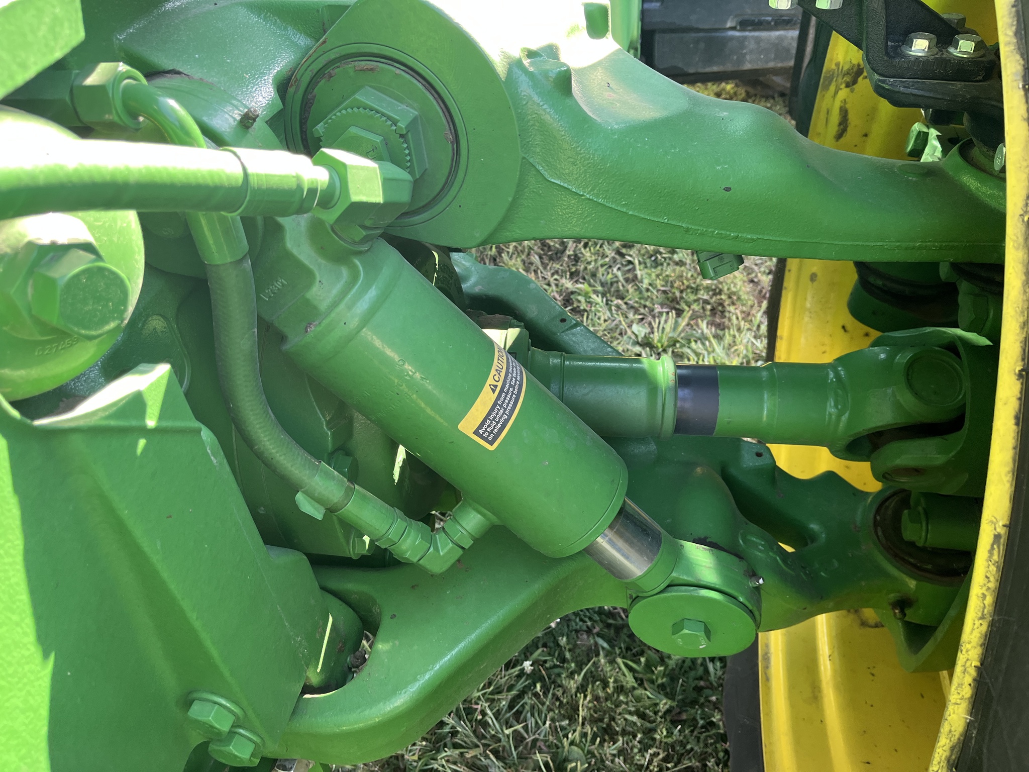  2024 John Deere 8R 340 at Heritage Tractor in Monmouth, IL