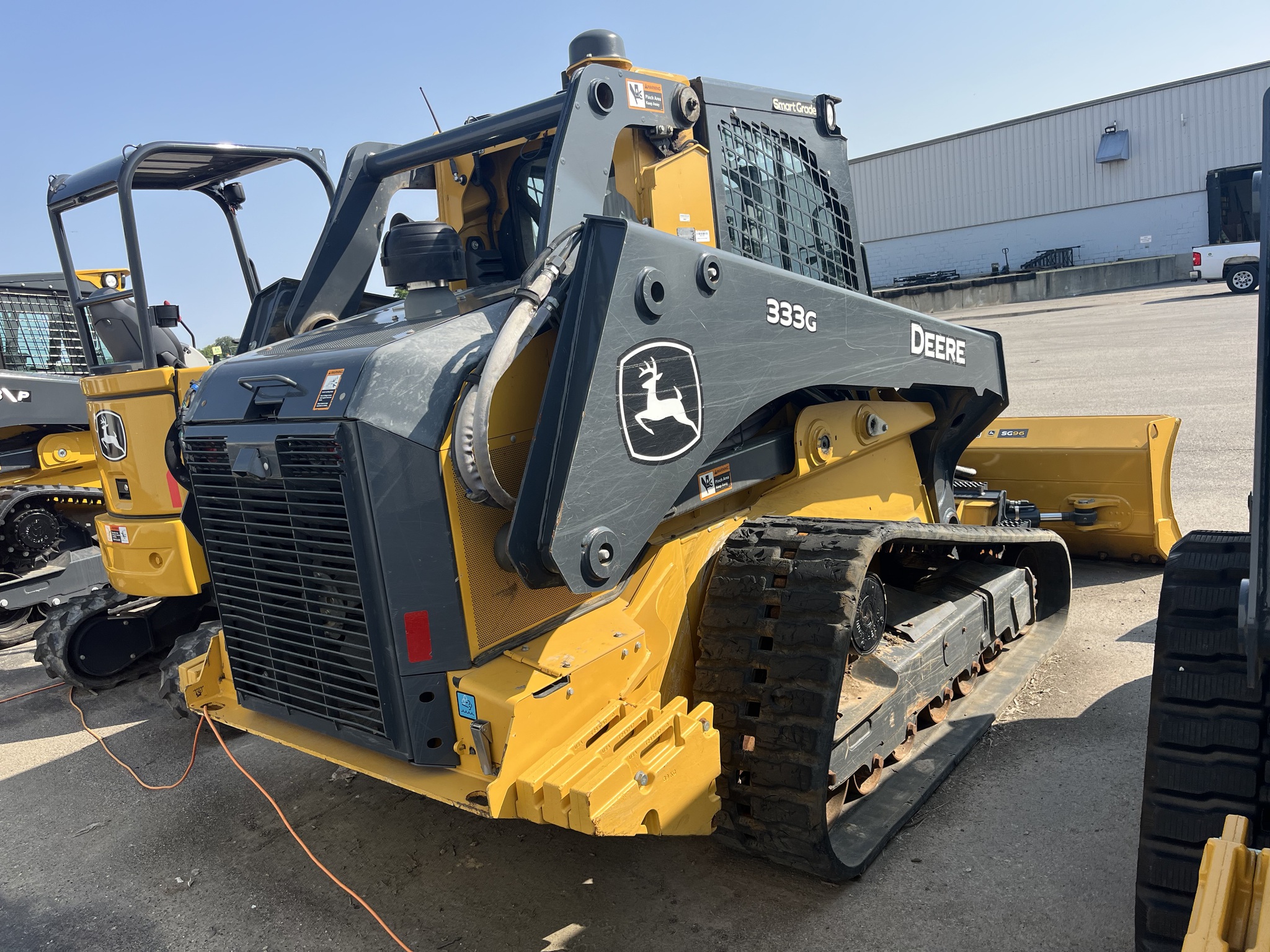2021 John Deere 333G Image 3