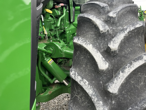 2023 John Deere 8R 370-4