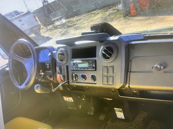 2022 John Deere XUV 835M Photo 3