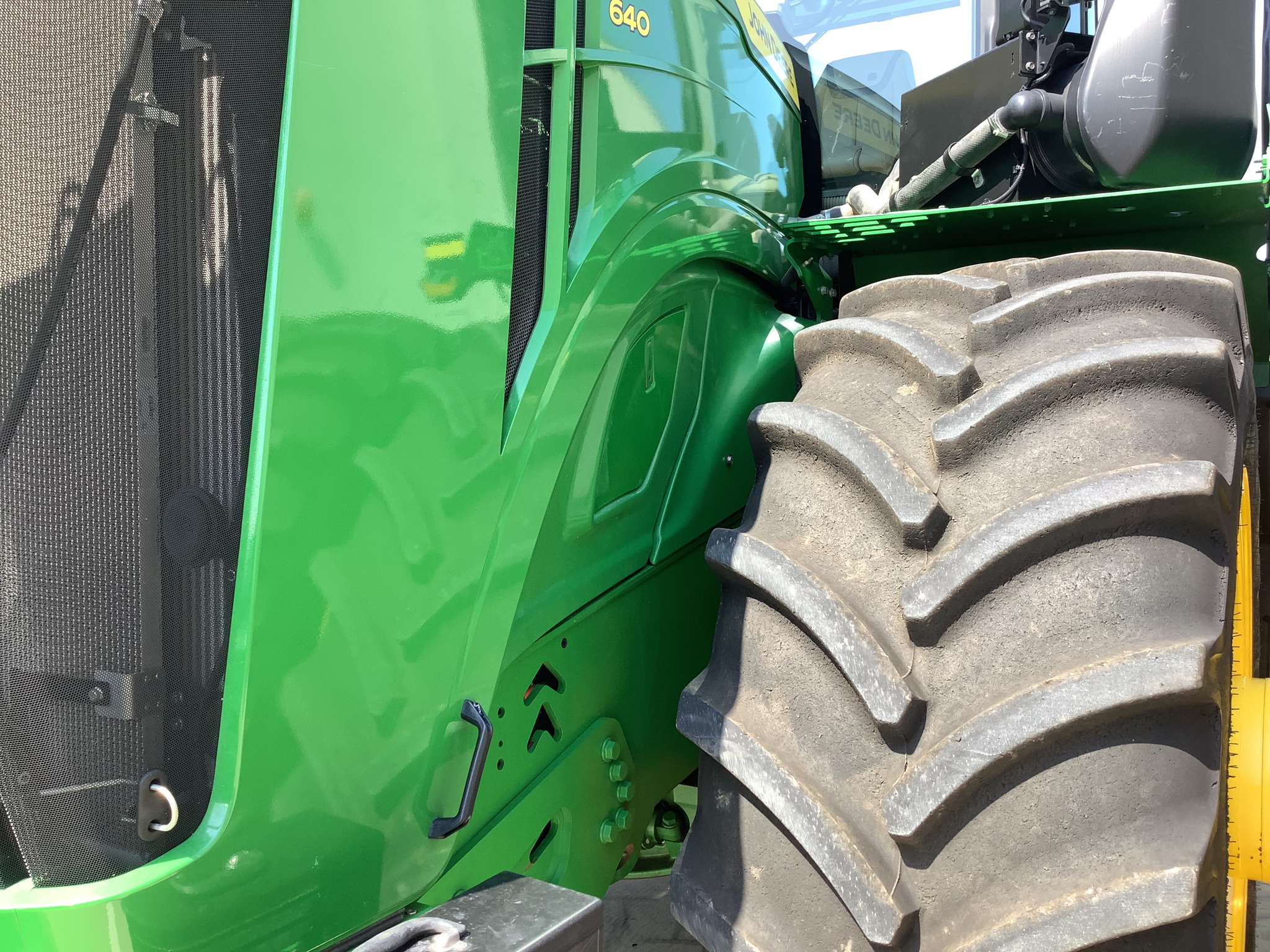 2024 John Deere 9R 640 Image 28
