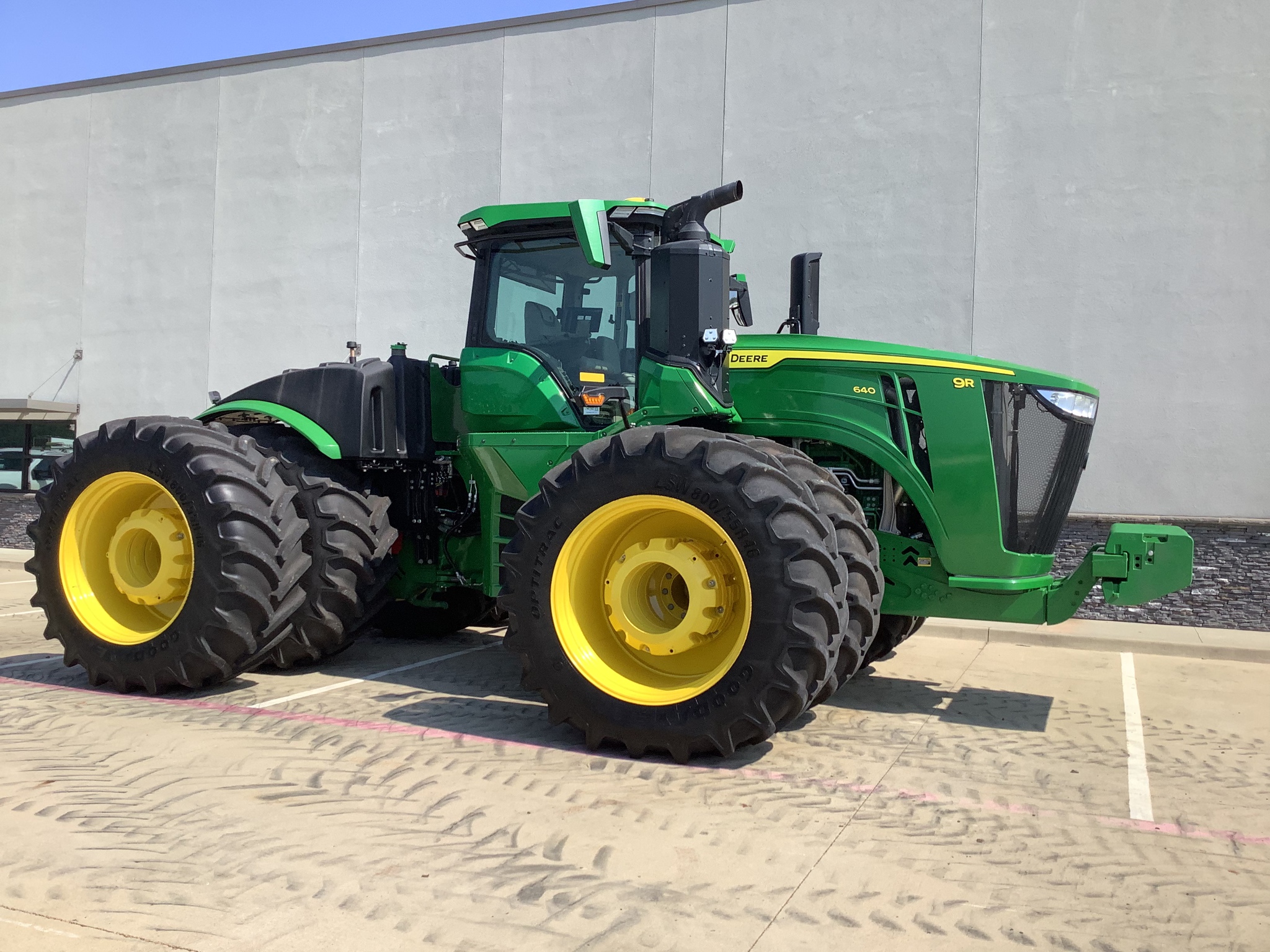 2024 John Deere 9R 640 Image 8