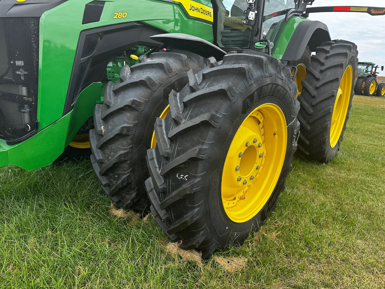  2024 John Deere 8R 280 at Heritage Tractor in Lacon, IL