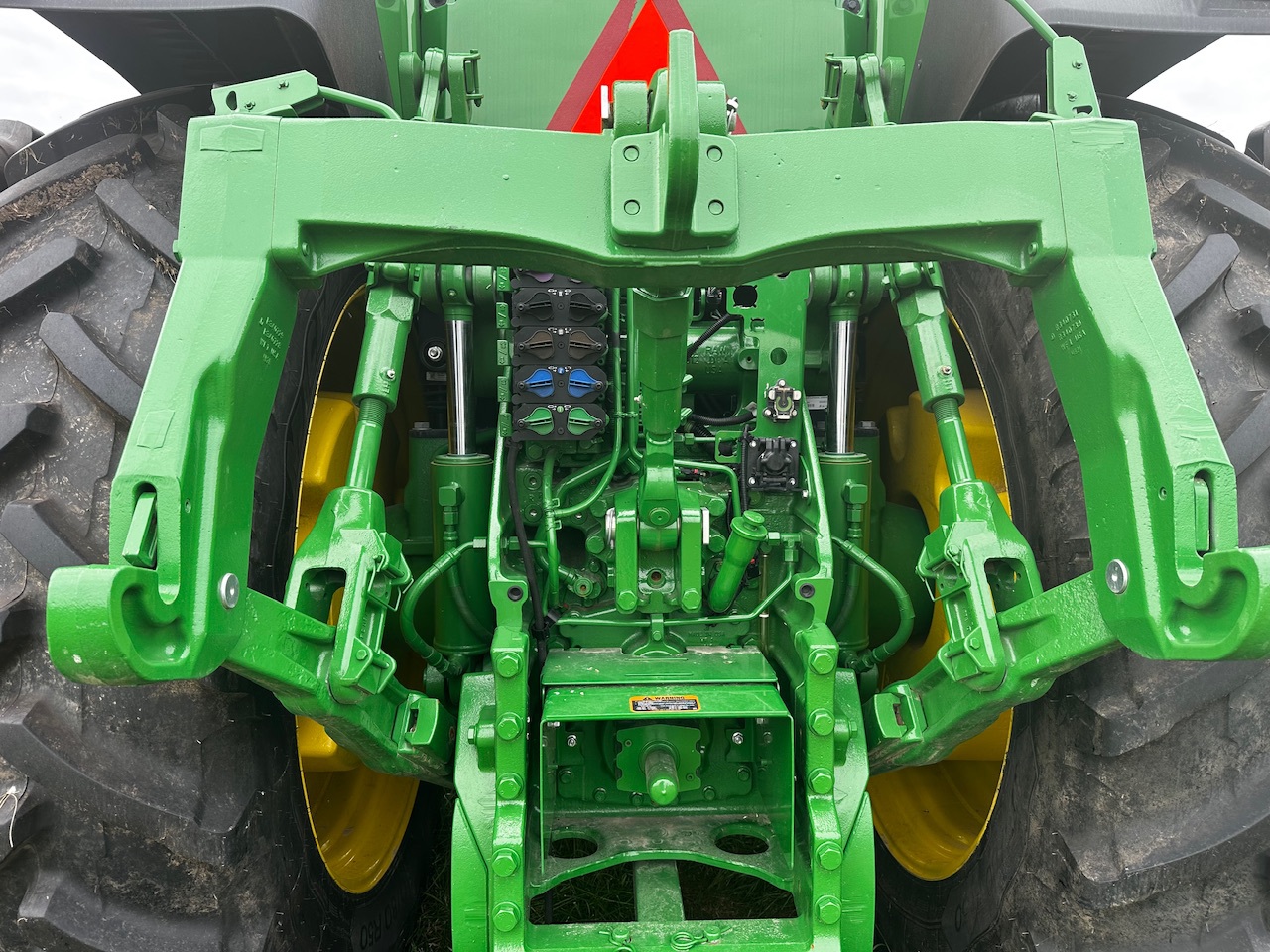  2024 John Deere 8R 280 at Heritage Tractor in Lacon, IL