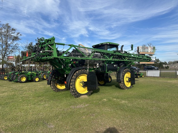 2022 John Deere 410R Photo 4