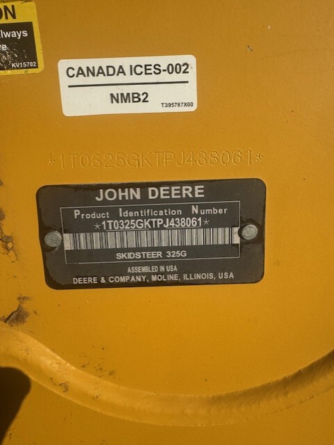 2023 John Deere 325G Image 3