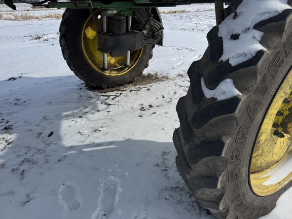 2021 John Deere R4038 - Photo19