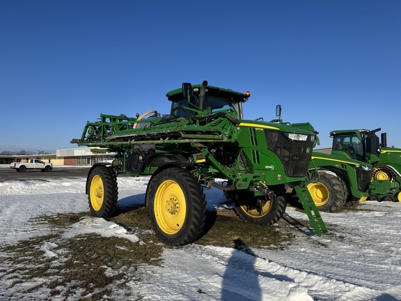  John Deere R4038