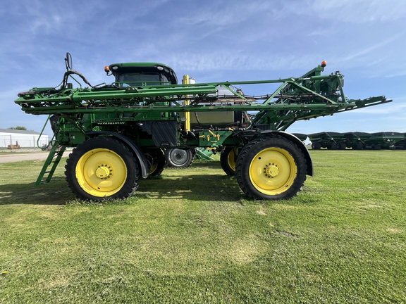 2021 John Deere R4038 - Photo9