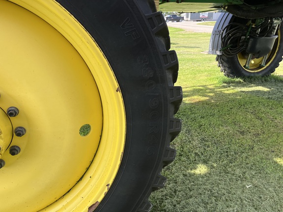 2021 John Deere R4038 - Photo19
