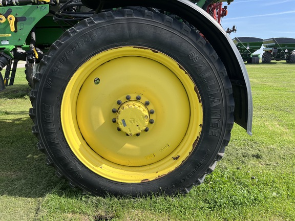 2021 John Deere R4038 - Photo22