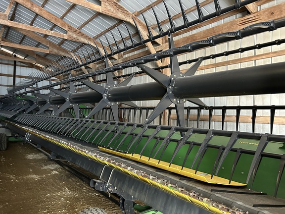 Used 2018 John Deere 645FD Combine Platforms at Koenig Equipment in Anna, OH - Photo2