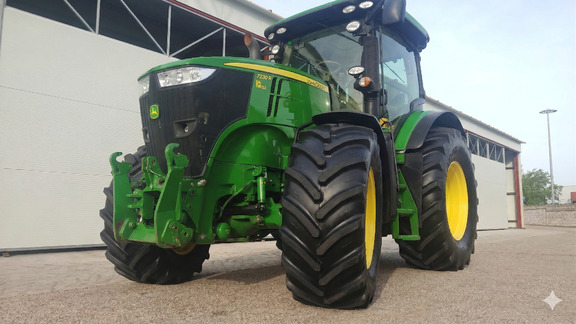John Deere 7230R