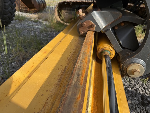 2019 John Deere 670G
