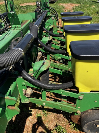 2005 John Deere 1770NT