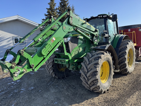 Used 2023 John Deere 6195M Row Crop Tractors at Horizon Ag & Turf in Warburg, AB - Photo2