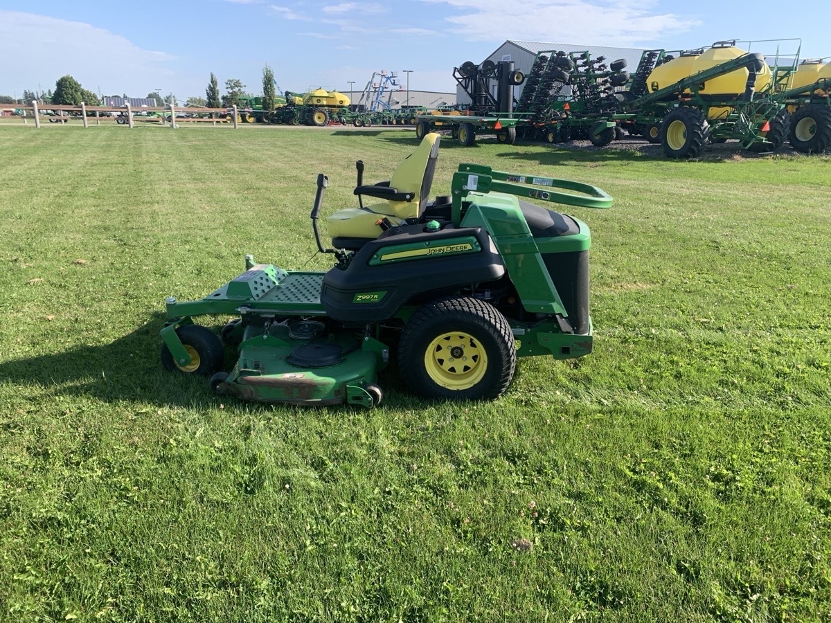 2023 John Deere Z997R Image 5