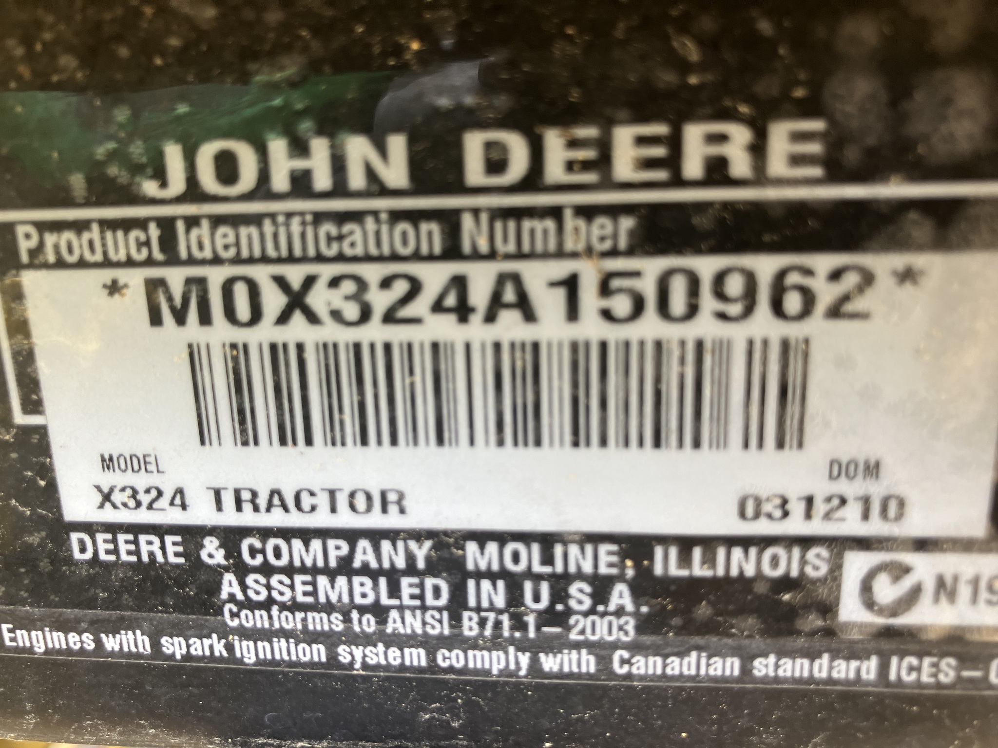 2010 John Deere X324 Image 9