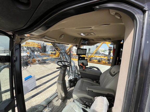 2025 Hagie STS12 - Photo24