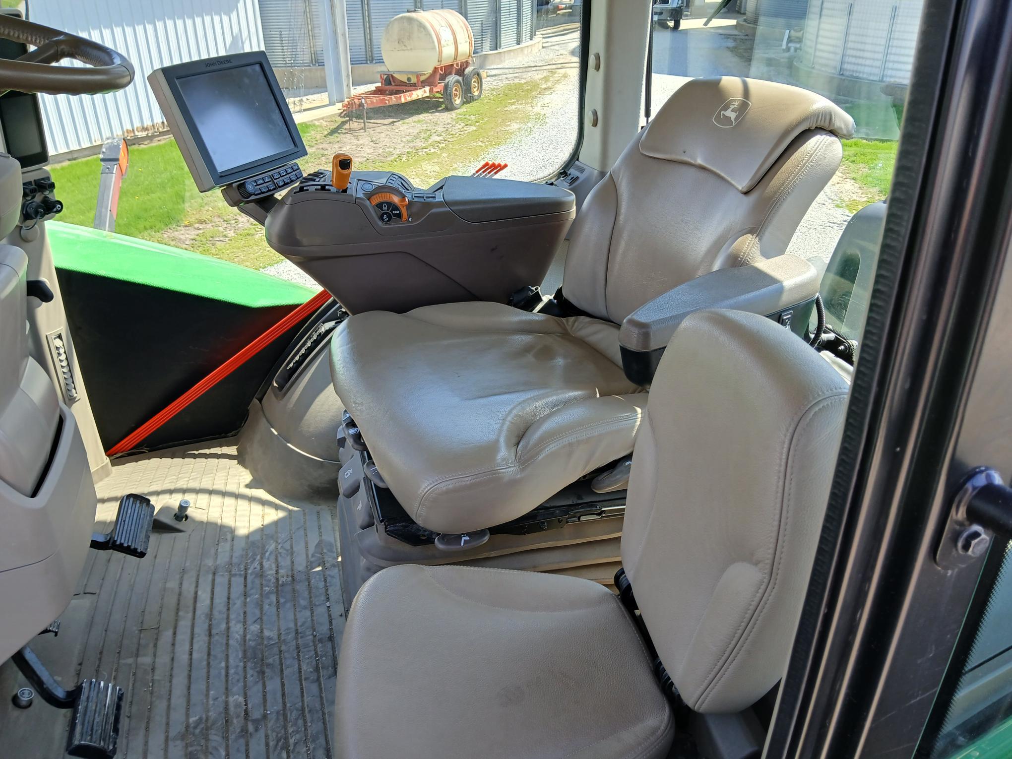 2019 John Deere 9470R Image 9
