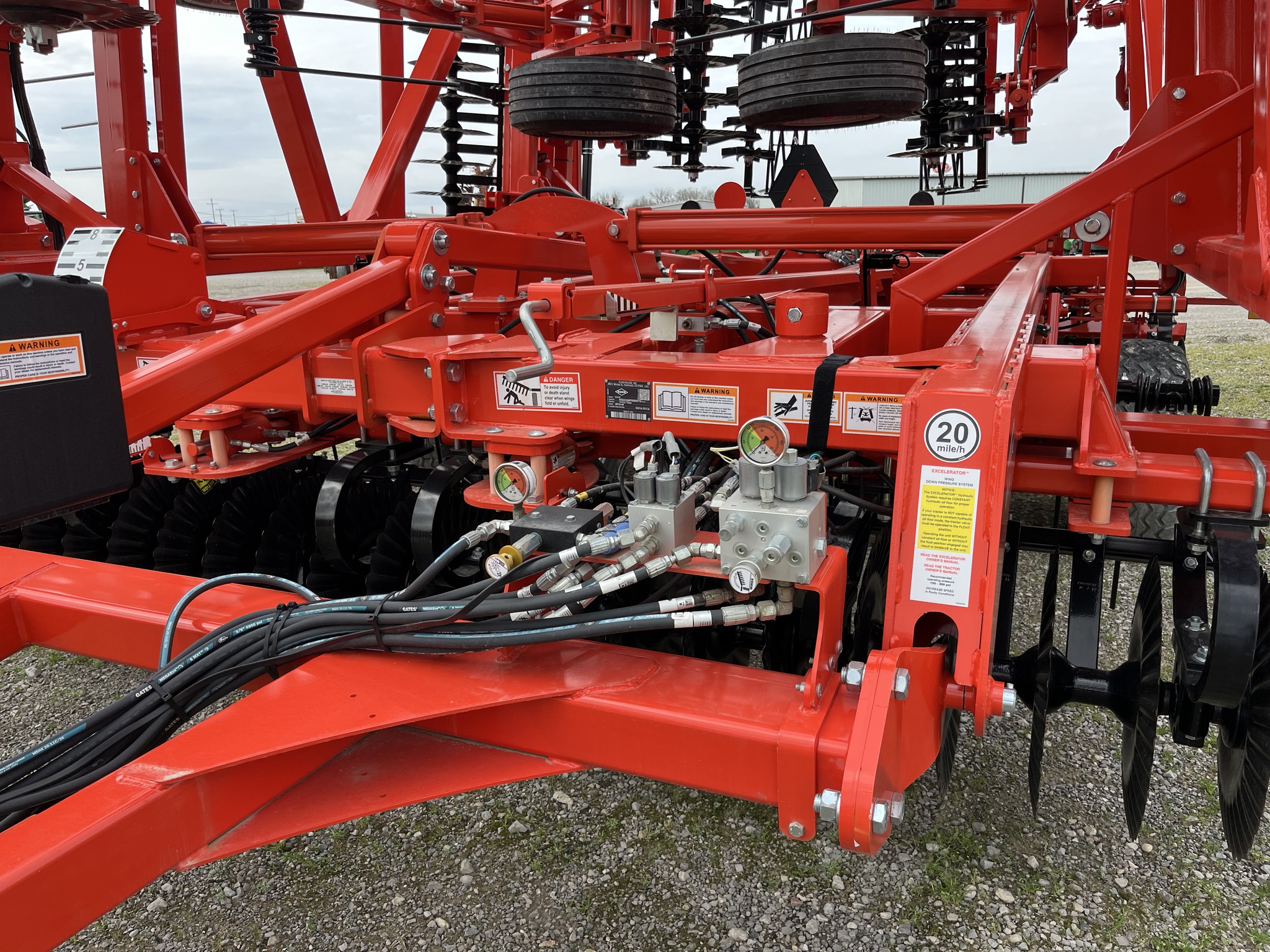 Kuhn 8010-40 Image 9