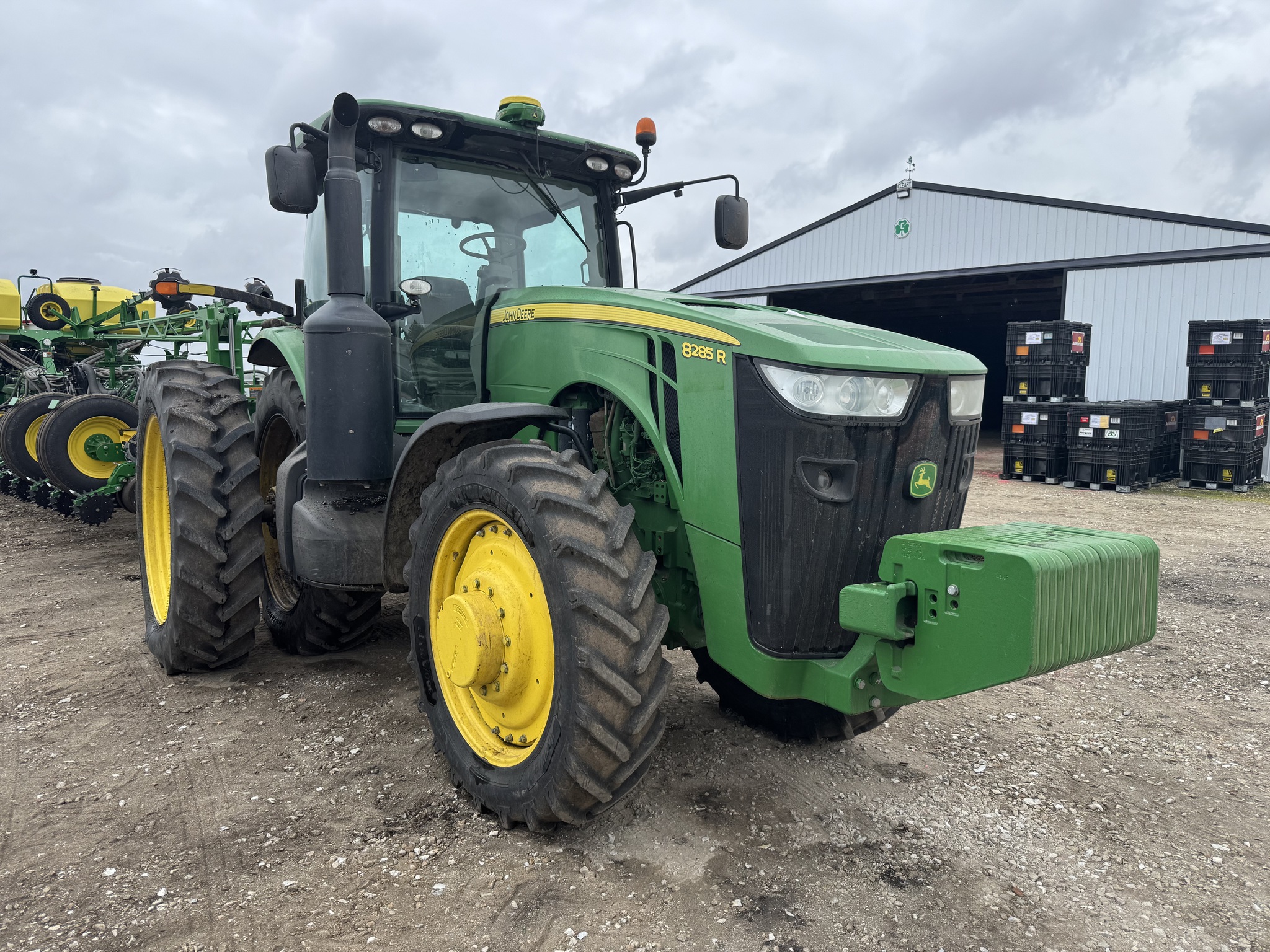  2013 John Deere 8285R at Heritage Tractor in Brimfield, IL
