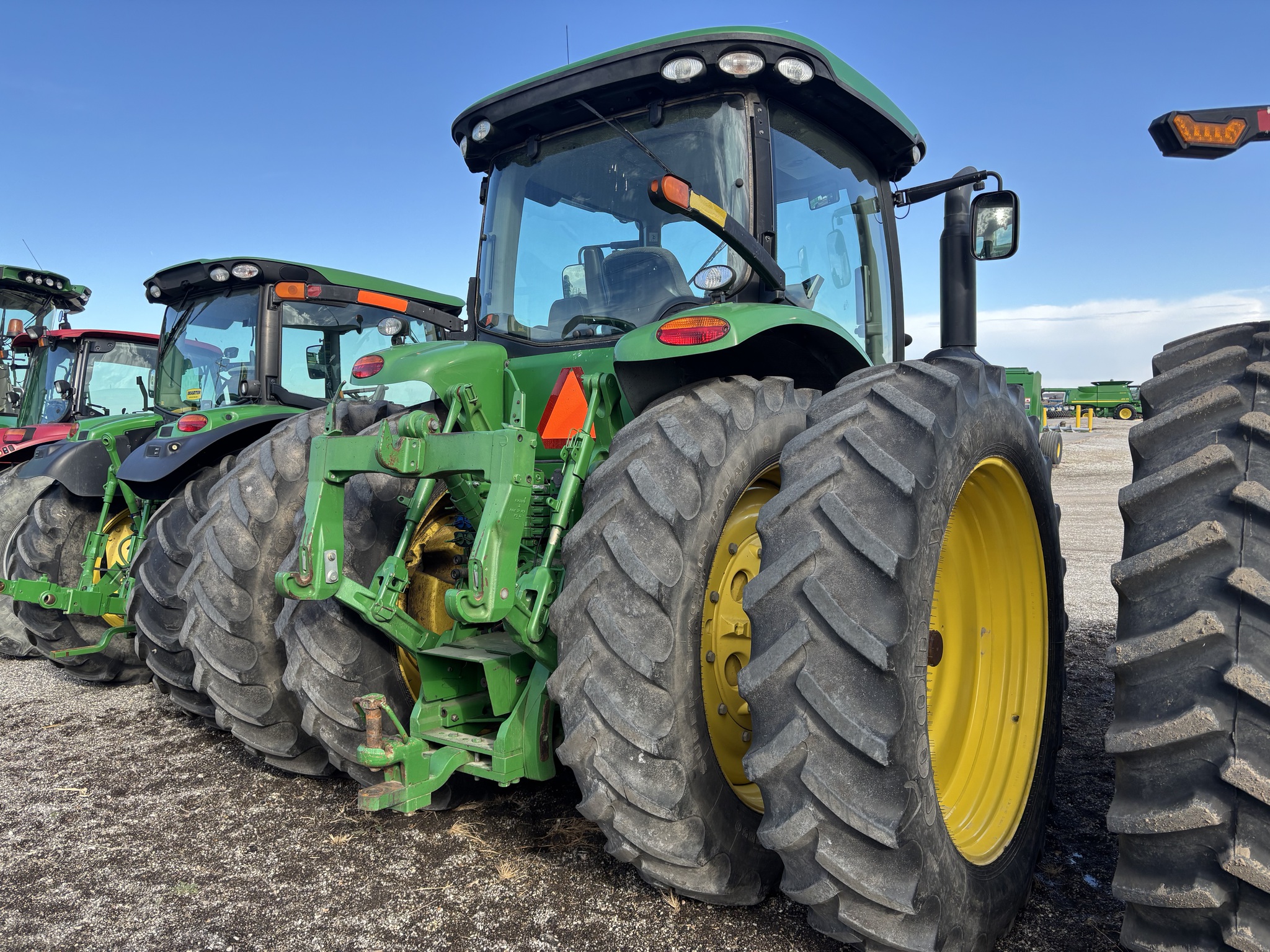  2013 John Deere 8285R at Heritage Tractor in Brimfield, IL