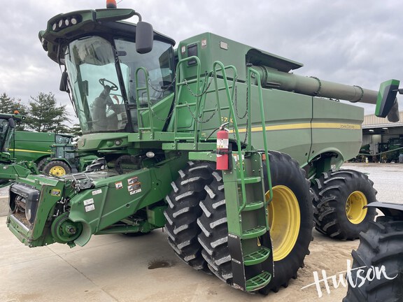 Photo of 2020 John Deere S780