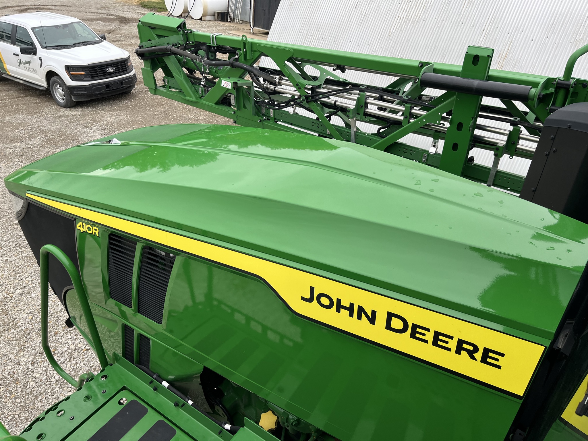  2024 John Deere 410R at Heritage Tractor in Seneca, KS