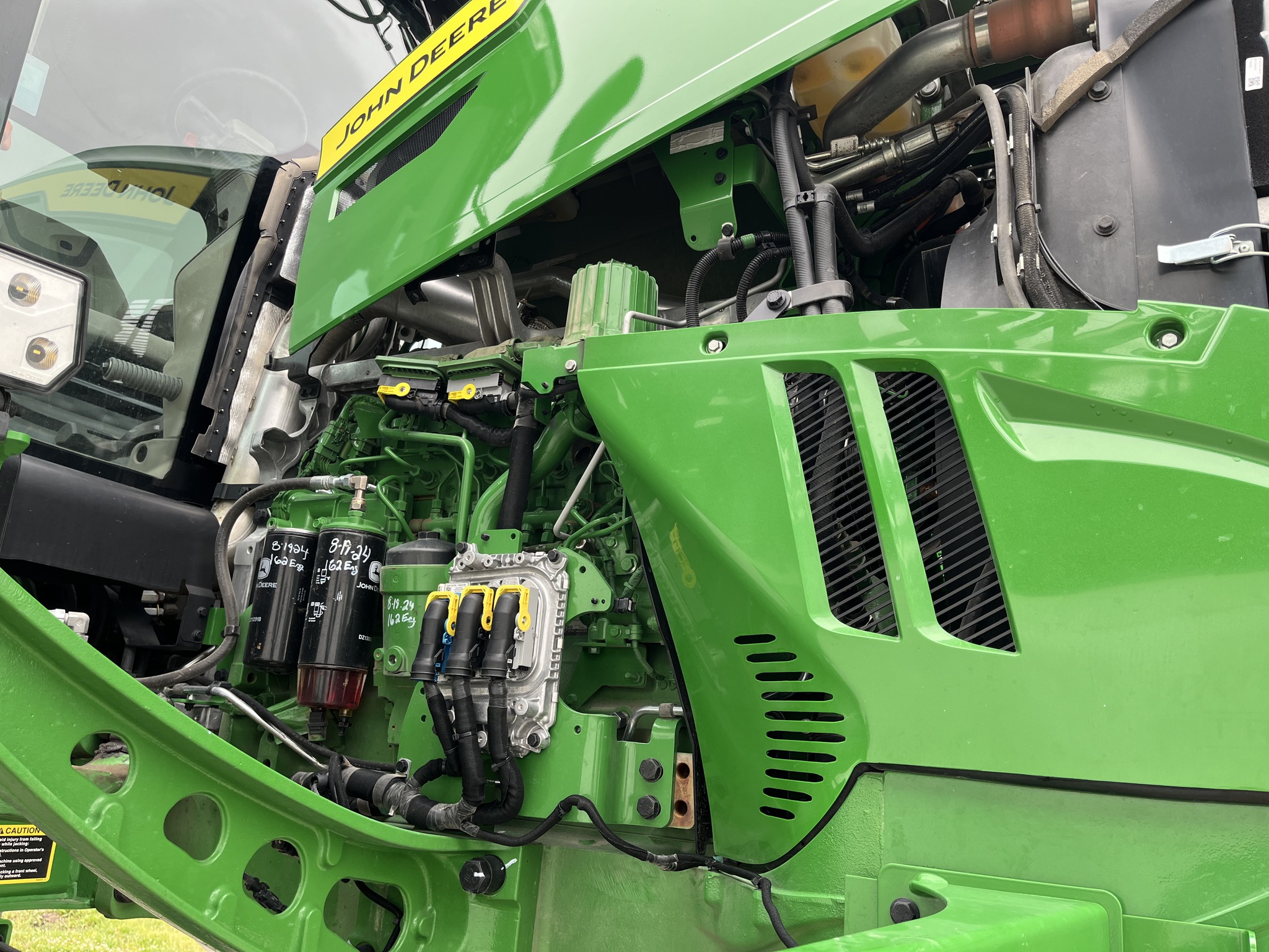  2024 John Deere 410R at Heritage Tractor in Seneca, KS