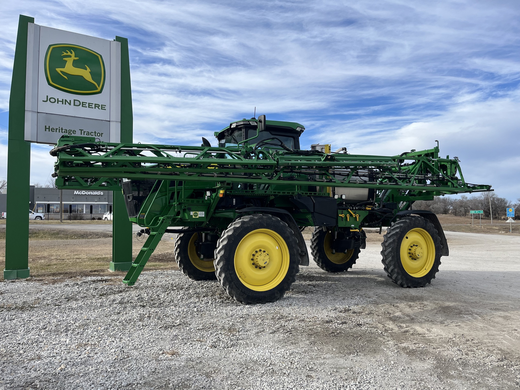  2024 John Deere 410R at Heritage Tractor in Seneca, KS