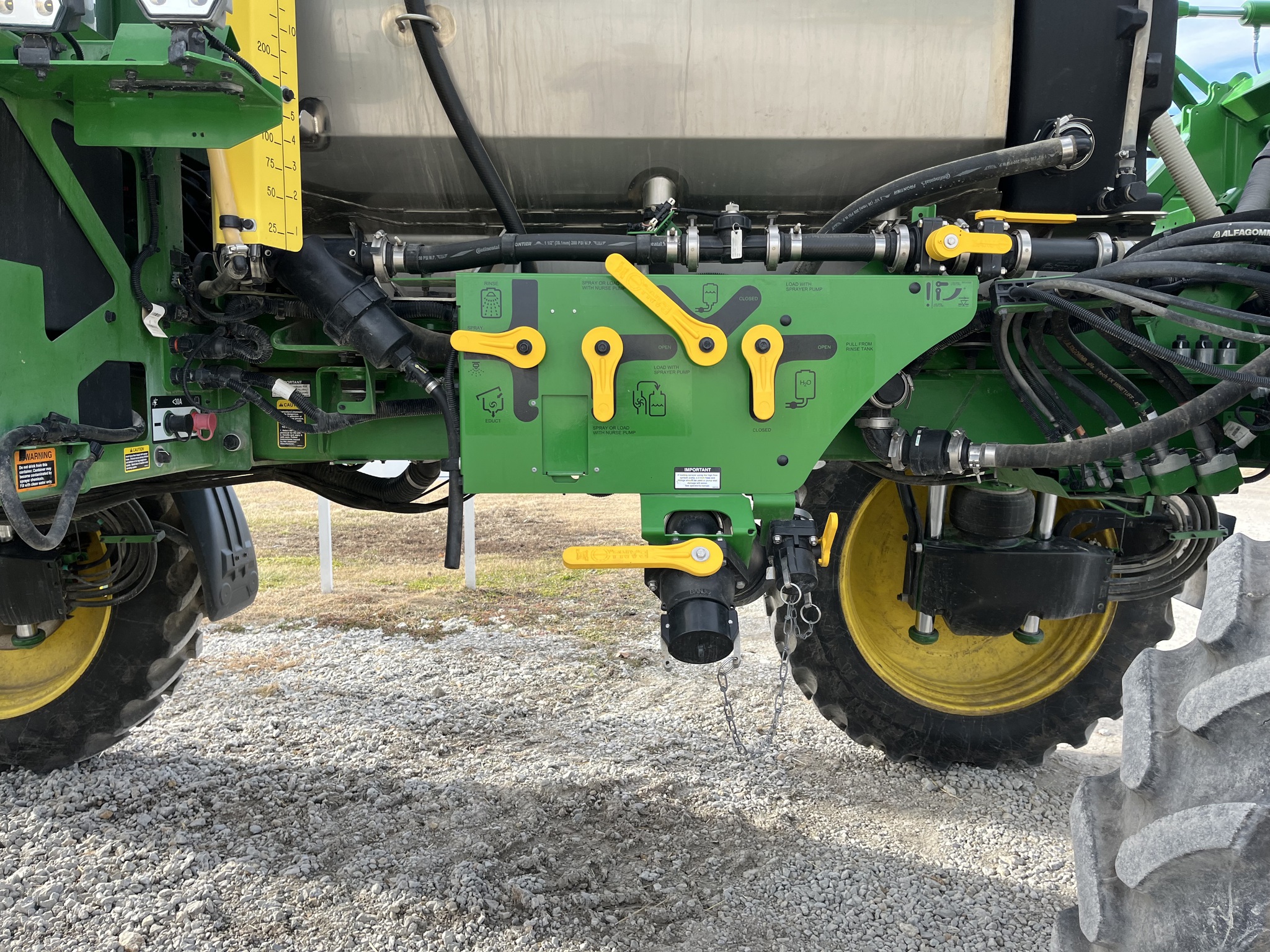  2024 John Deere 410R at Heritage Tractor in Seneca, KS