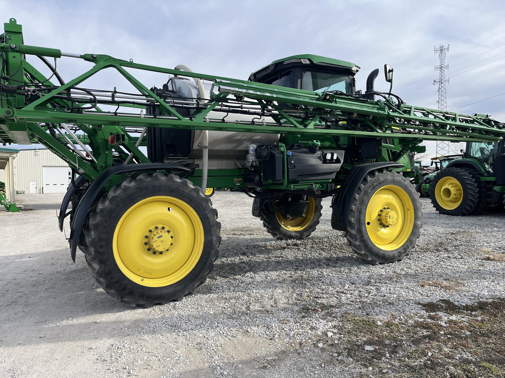  2024 John Deere 410R at Heritage Tractor in Seneca, KS