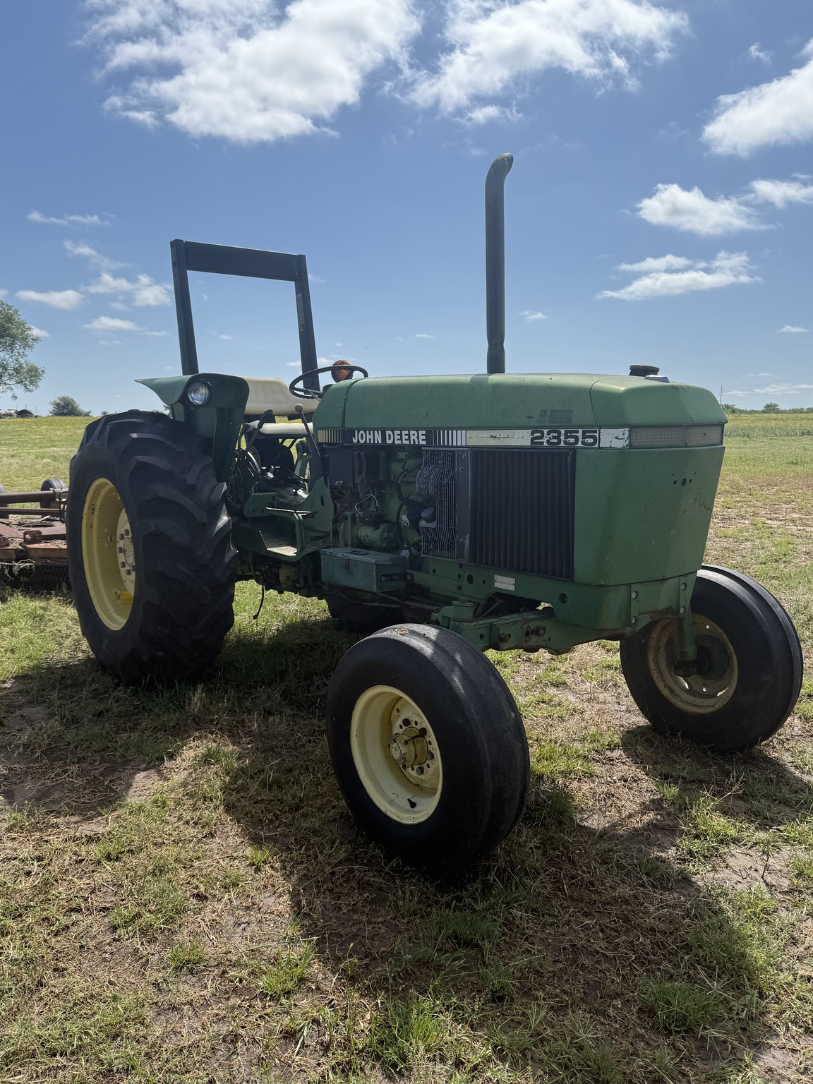 1988 John Deere 2355 Image 4