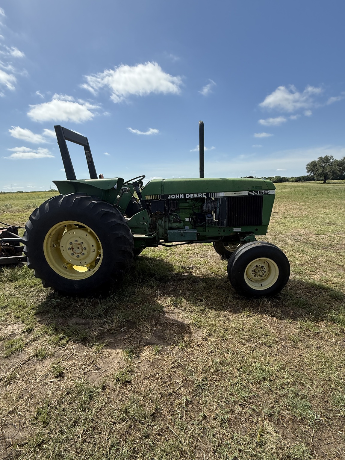 1988 John Deere 2355 Image 5