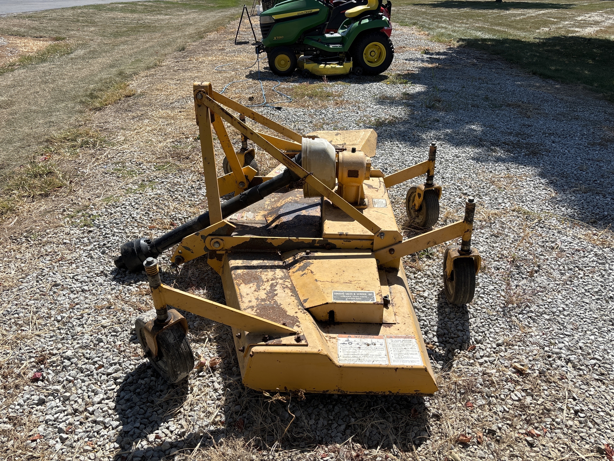 Used -- Cub Cadet 590-454-100 Grooming Mowers at Koenig Equipment in Urbana, OH - PhotoXL5