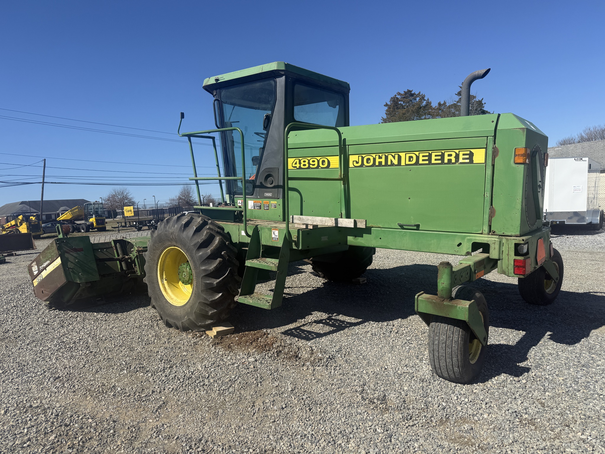 1999 John Deere 4890 Image 8