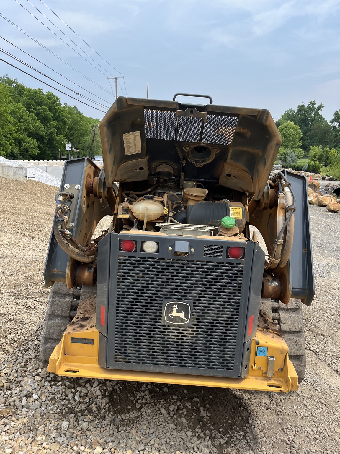 2023 John Deere 331G Image 5