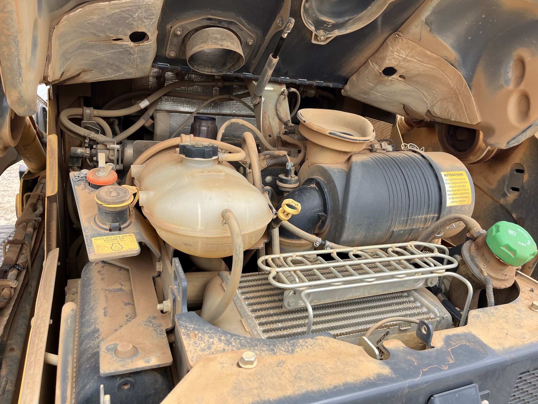 2023 John Deere 331G Image 6