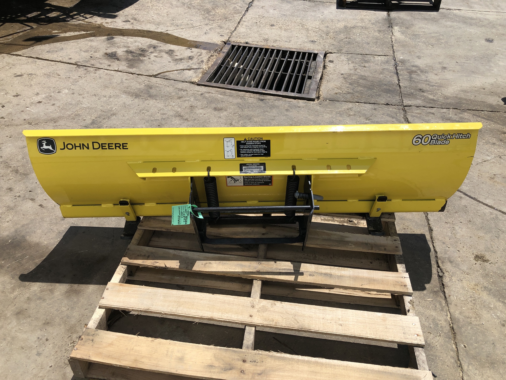 2017 John Deere 60 Image 4