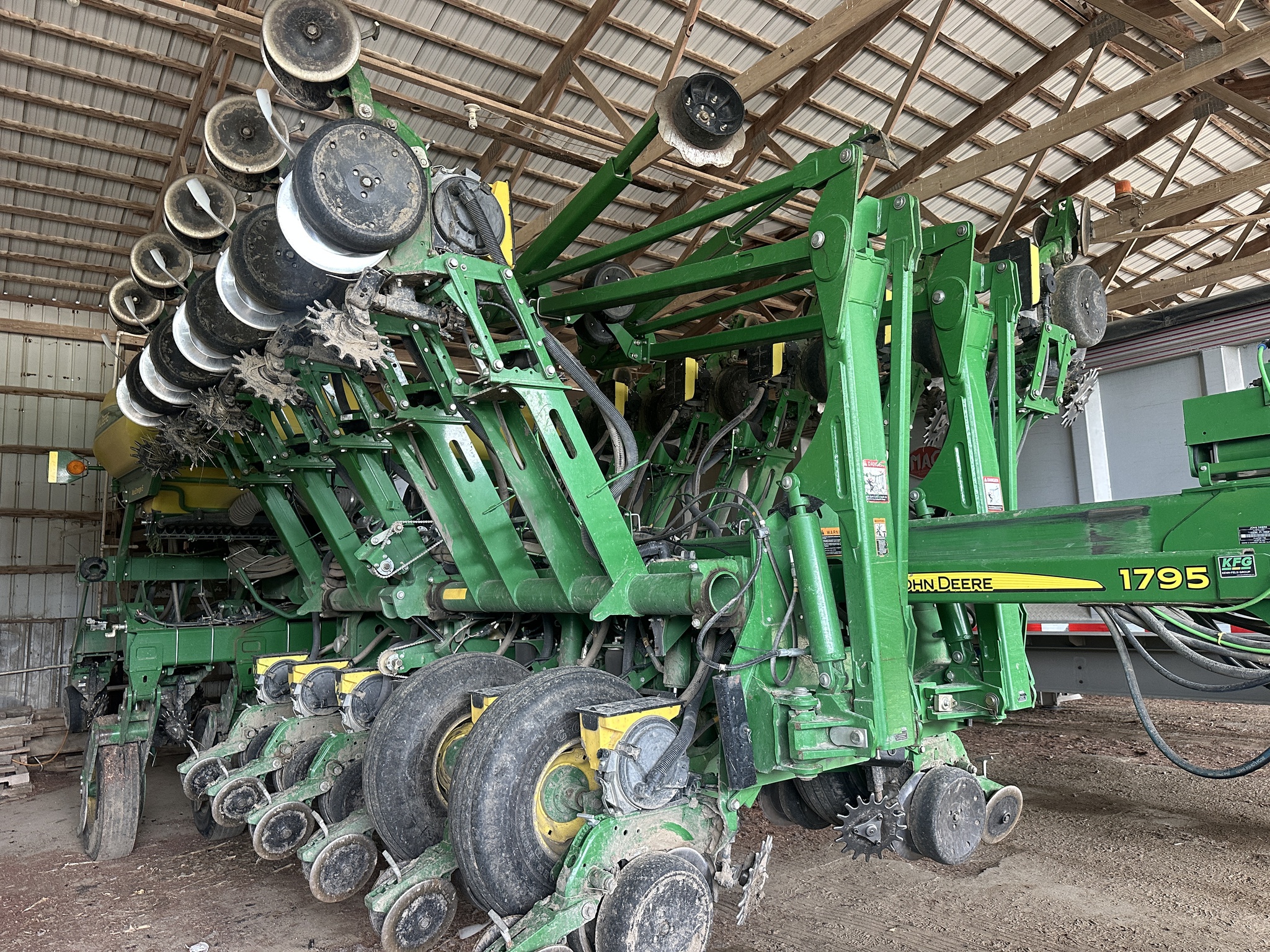 2015 John Deere 1795 Image 7