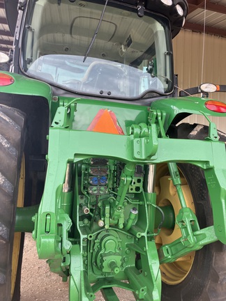 2010 John Deere 8295R Photo 4