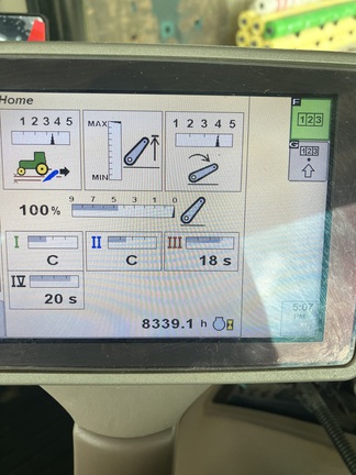 2010 John Deere 8295R Photo 6