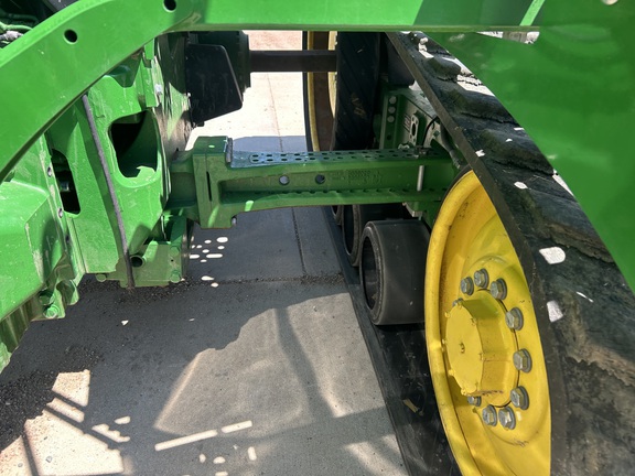 2019 John Deere 8370RT (23rd thumbnail)