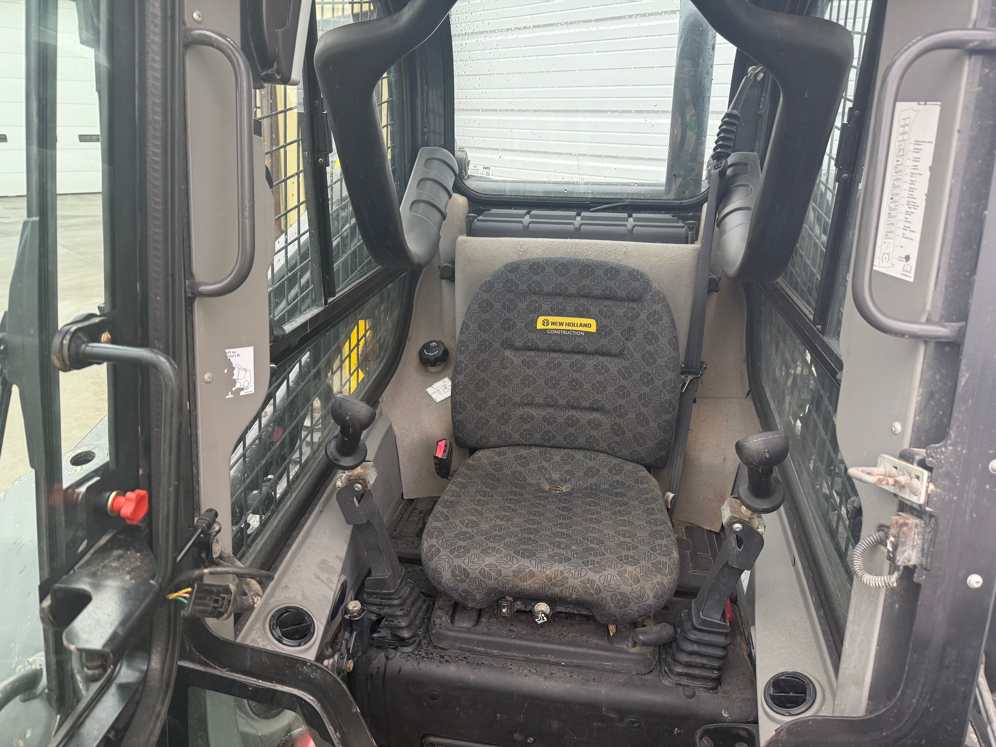 2022 New Holland L320 Image 5