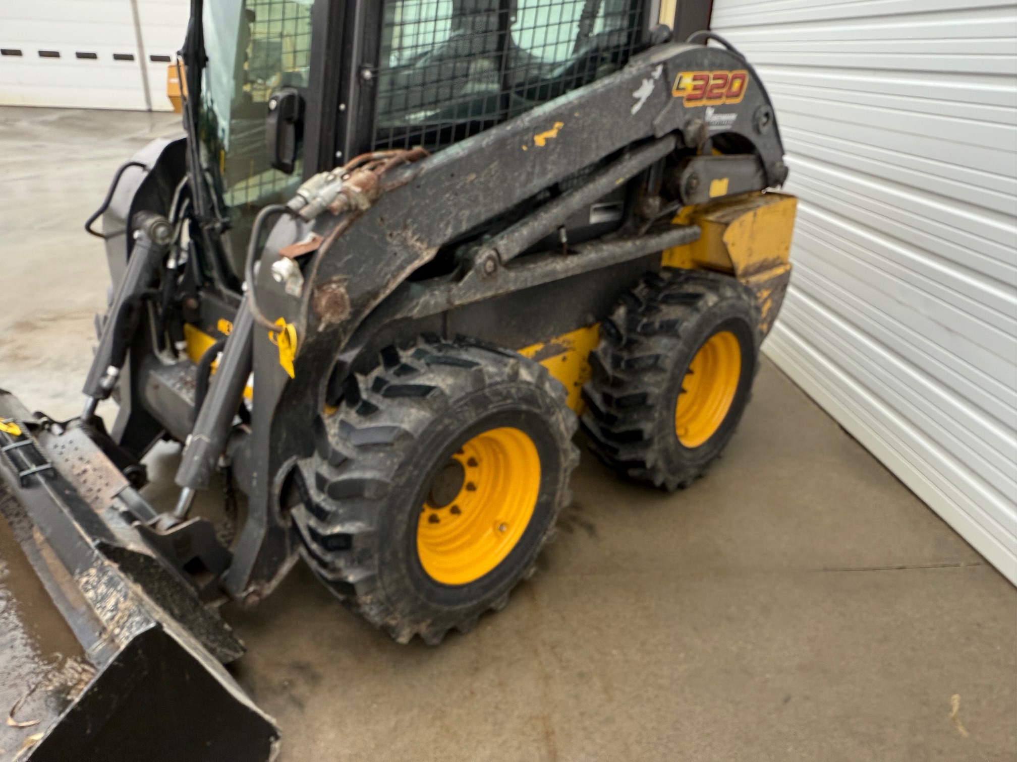 2022 New Holland L320 Image 2